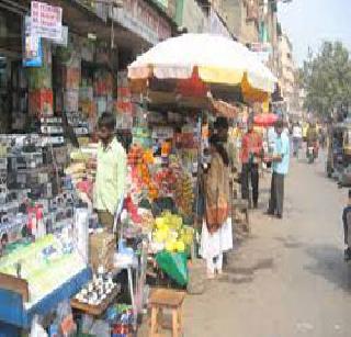 In the possession of the footpath hawkers | पदपथ फेरीवाल्यांच्या ताब्यात