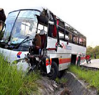 Relief bus accident 5 killed | आराम बस अपघातात ५ ठार