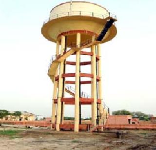 Shedding blood in the water tank | पाण्याच्या टाकीत ढकलून भाच्याचा खून