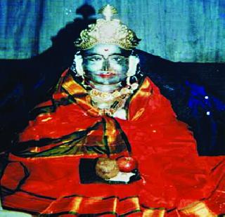 Jagal Mahalaxmi Devi, the awakened of Vengapur | वेणगावची जागृत महालक्ष्मी देवी