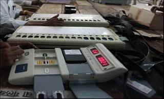 9 440 voting machines will be used in the district! | जिल्ह्यात ९४४० मतदान यंत्रांचा वापर होणार! 9 440 voting machines will be used in the district! | जिल्ह्यात ९४४० मतदान यंत्रांचा वापर होणार!