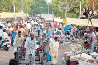 Nagpur Bazar, due to unauthorized market | अनधिकृत बाजारांमुळे नागपूरकर बेजार