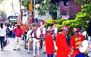 Shobhayatra in the city of Jalaram Jaini | जलाराम जयंतीनिमित्त शहरात शोभायात्रा