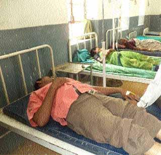 Police inhuman hurt two youths | पोलिसांची दोन युवकांना अमानुष मारहाण Police inhuman hurt two youths | पोलिसांची दोन युवकांना अमानुष मारहाण