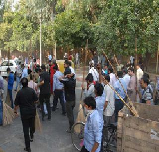 स्वच्छता मोहिमेस गालबोट - Marathi News | Cleanliness campaign | Latest navi-mumbai News at Lokmat.com