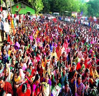 कंत्रटी सफाई कामगारांचा ‘एल्गार’ - Marathi News | Contract Workers 'Elgar' | Latest navi-mumbai News at Lokmat.com