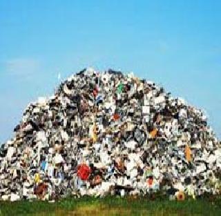 Battle of Shreya on the trash | कच-यावरून श्रेयाची लढाई Battle of Shreya on the trash | कच-यावरून श्रेयाची लढाई