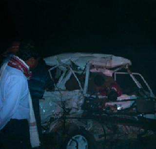 Seven killed in a devastating accident in Murtizapur | मुर्तिजापूरमध्ये भीषण अपघातात सात ठार Seven killed in a devastating accident in Murtizapur | मुर्तिजापूरमध्ये भीषण अपघातात सात ठार