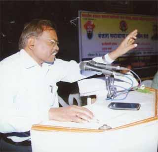 The judicial fight of the wanderers will be intensified | भटक्या विमुक्तांचा आरक्षणाचा न्यायालयीन लढा तीव्र करणार The judicial fight of the wanderers will be intensified | भटक्या विमुक्तांचा आरक्षणाचा न्यायालयीन लढा तीव्र करणार