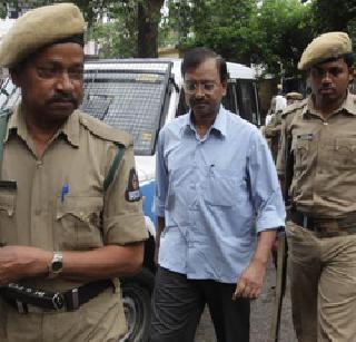 Ramalinga Raju, founder of Satyam, imprisoned for six months | सत्यमचे संस्थापक रामलिंग राजू यांना ६ महिन्यांचा तुरुंगावास Ramalinga Raju, founder of Satyam, imprisoned for six months | सत्यमचे संस्थापक रामलिंग राजू यांना ६ महिन्यांचा तुरुंगावास