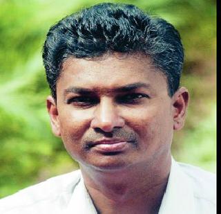 Night in the cemetery of Karnataka minister | कर्नाटकातील मंत्र्याने घालविली स्मशानात रात्र Night in the cemetery of Karnataka minister | कर्नाटकातील मंत्र्याने घालविली स्मशानात रात्र