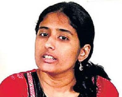 Since there is no law on the issue of consolidation, it is difficult for the survivors to stay alive | वाळीत प्रकरण रोखणारा कायदाच नसल्याने वाळीतग्रस्तांचे जगणे कठीण Since there is no law on the issue of consolidation, it is difficult for the survivors to stay alive | वाळीत प्रकरण रोखणारा कायदाच नसल्याने वाळीतग्रस्तांचे जगणे कठीण