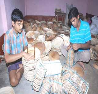 Youth in Buldhana district self-employed | बुलडाणा जिल्ह्यातील युवक स्वयंरोजगाराकडे Youth in Buldhana district self-employed | बुलडाणा जिल्ह्यातील युवक स्वयंरोजगाराकडे