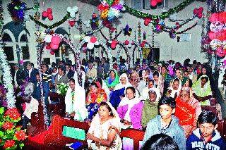 Jesus celebrated in the celebration of the Nativity | येशू जन्मोत्सव उत्साहात साजरा Jesus celebrated in the celebration of the Nativity | येशू जन्मोत्सव उत्साहात साजरा