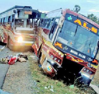 Express-Waver 3 Bus Accident | एक्स्प्रेस-वेवर ३ बसचा अपघात Express-Waver 3 Bus Accident | एक्स्प्रेस-वेवर ३ बसचा अपघात