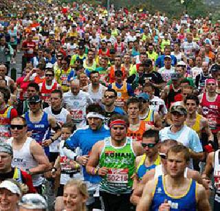 Death of the youth in the marathon | मॅरेथॉनमध्ये तरुणाचा मृत्यू Death of the youth in the marathon | मॅरेथॉनमध्ये तरुणाचा मृत्यू