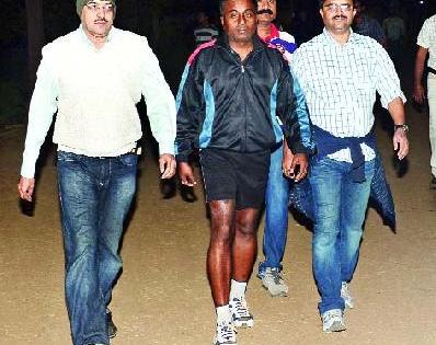 Within a hundred hours it will run 500 miles | शंभर तासांत ते चालणार ५०० मैल Within a hundred hours it will run 500 miles | शंभर तासांत ते चालणार ५०० मैल