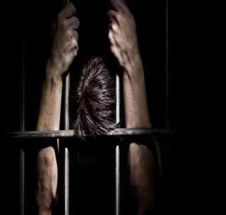 Prisoner death in Akola jail | अकोला कारागृहात कैद्याचा मृत्यू Prisoner death in Akola jail | अकोला कारागृहात कैद्याचा मृत्यू