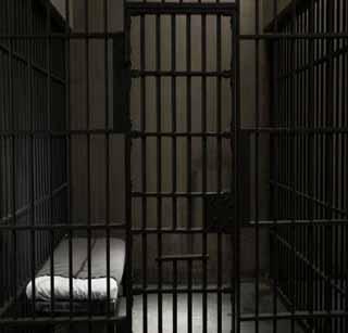 Detective sentenced to three years | सासूस तीन वर्षांचा कारावास Detective sentenced to three years | सासूस तीन वर्षांचा कारावास