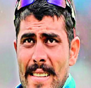 Will Ravindra Jadeja lose to World Cup tournament? | दुखापतग्रस्त रवींद्र जडेजा विश्वकप स्पर्धेला मुकणार?