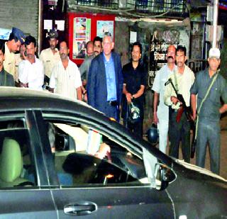 Wrath of the riots in Lalbagh | लालबागप्रकरणी दंगलीचा गुन्हा Wrath of the riots in Lalbagh | लालबागप्रकरणी दंगलीचा गुन्हा