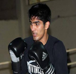 Vijender wants 'Padmabhushan' | विजेंदरलाही हवे ‘पद्मभूषण’