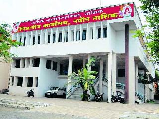 Municipal corporation's absenteeism? | थकबाकीदार कर्मचाऱ्यांना मनपाचे अभय?