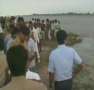 100 dead in Ganges | गंगेत शंभरावर मृतदेह