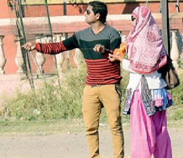 The hoar of 'O Kat ..' and the excitement sparks | ‘ओ काट..’ची आरोळी अन् उत्साहाला उधाण The hoar of 'O Kat ..' and the excitement sparks | ‘ओ काट..’ची आरोळी अन् उत्साहाला उधाण