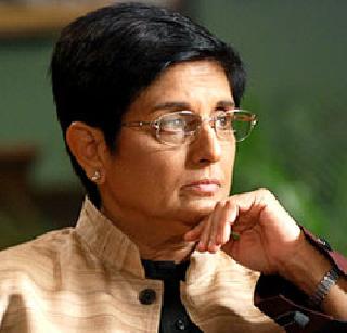 Kiran Bedi's entry cracks due to BJP? | किरण बेदींच्या प्रवेशामुळे भाजपात दरार ? Kiran Bedi's entry cracks due to BJP? | किरण बेदींच्या प्रवेशामुळे भाजपात दरार ?
