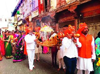 Enthusiasm in the Nashik Road area | नाशिकरोड परिसरातही उत्साह