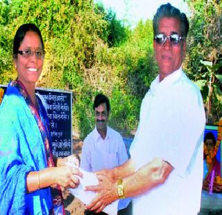 They celebrate 'Birthday' in the crematorium! | ‘ते’ स्मशानभूमीत साजरा करतात जन्मदिवस ! They celebrate 'Birthday' in the crematorium! | ‘ते’ स्मशानभूमीत साजरा करतात जन्मदिवस !