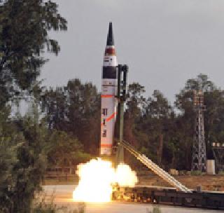 Successful test of Agni-5 missile | अग्नि-५ क्षेपणास्त्राची यशस्वी चाचणी