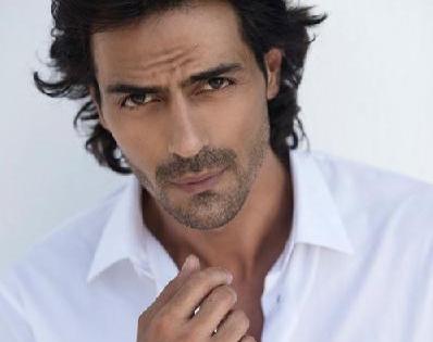 Arjun Rampal summoned by Arun Gawli | अरुण गवळीच्या भेटीमुळे अर्जुन रामपालला समन्स