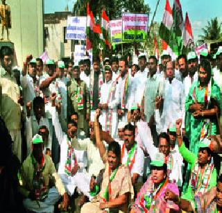 On the road against the government | सरकारविरोधात रस्त्यावर On the road against the government | सरकारविरोधात रस्त्यावर