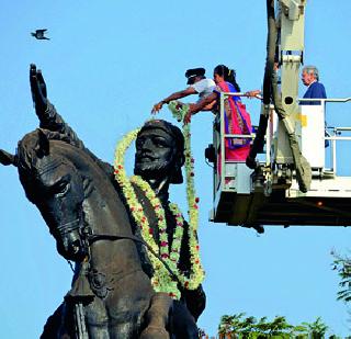 Celebrating Shiv Jayanti in Mumbai | मुंबईमध्ये शिवजयंती उत्साहात साजरी