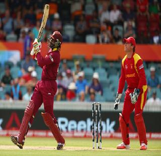 West Indies defeats Zimbabwe | वेस्ट इंडिजकडून झिम्बॉब्वे पराभूत