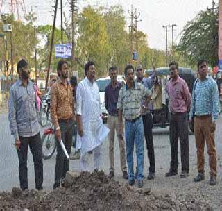 Inspection for the width of Dhingra chowk | धिंग्रा चौकाच्या रुंदीकरणासाठी पाहणी Inspection for the width of Dhingra chowk | धिंग्रा चौकाच्या रुंदीकरणासाठी पाहणी