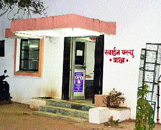 16 patients admitted in 'Swine Flu' room | ‘स्वाइन फ्लू’ कक्षात 16 रुग्ण दाखल 16 patients admitted in 'Swine Flu' room | ‘स्वाइन फ्लू’ कक्षात 16 रुग्ण दाखल