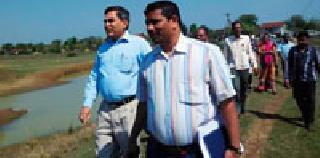 The Guardian Secretary Meena investigated by | पालक सचिव मिना यांनी केली पाहणी The Guardian Secretary Meena investigated by | पालक सचिव मिना यांनी केली पाहणी