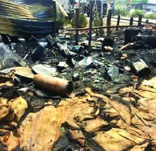 Gas Cylinder Blast in Khopoli | खोपोलीत गॅस सिलिंडरचा स्फोट Gas Cylinder Blast in Khopoli | खोपोलीत गॅस सिलिंडरचा स्फोट