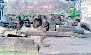 Build a museum for sculptures in Marc | मार्र्कं ड्यातील मूर्त्यांकरिता म्युझियम बांधा Build a museum for sculptures in Marc | मार्र्कं ड्यातील मूर्त्यांकरिता म्युझियम बांधा
