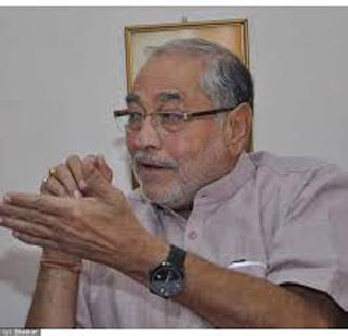 Accusations of Modi's brother | मोदींच्या भावाचे सरकारवर आरोप Accusations of Modi's brother | मोदींच्या भावाचे सरकारवर आरोप