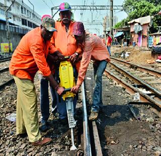 Block on Main, Harbor routes | मेन, हार्बर मार्गांवर ब्लॉक