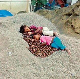 What for the stomach: | कशासाठी पोटासाठी : What for the stomach: | कशासाठी पोटासाठी :