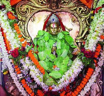 Hanuman Janmotsava celebrated with great enthusiasm | हनुमान जन्मोत्सव मोठ्या उत्साहात साजरा Hanuman Janmotsava celebrated with great enthusiasm | हनुमान जन्मोत्सव मोठ्या उत्साहात साजरा