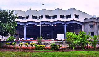 Chief Minister held the control of municipal corporation with remote control | मुख्यमंत्रीच रिमोट कंट्रोलने महापालिकेचा कारभार हाकत Chief Minister held the control of municipal corporation with remote control | मुख्यमंत्रीच रिमोट कंट्रोलने महापालिकेचा कारभार हाकत