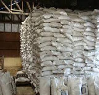 Ration supply due to insufficient warehouse is inadequate | गोदाम नादुरुस्तीमुळे रेशनचा पुरवठा अपुरा