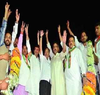 Shiv Sena does not have to face development- Rane | शिवसेनेला विकासाशी देणेघेणे नाही-राणे Shiv Sena does not have to face development- Rane | शिवसेनेला विकासाशी देणेघेणे नाही-राणे