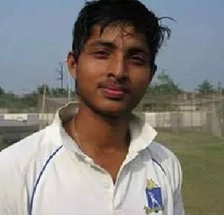 Calcutta cricketer's death during fielding | कोलकात्यातील क्रिकेटपटूचा क्षेत्ररक्षणादरम्यान मृत्यू